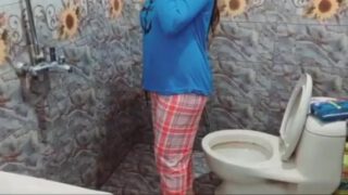 Big boobs sexy gaand Pakistani aunty ka shower clip