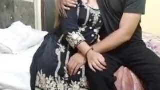 X Girlfriend se mulakat dobara choda enjoy kare xxx video