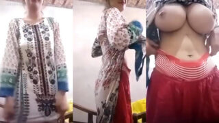 Khubsurat ladki ne dikhaye aam jaise mamme